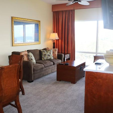 Ocean View Luxurious Condo-Best Location + Balcony Destin Exterior photo