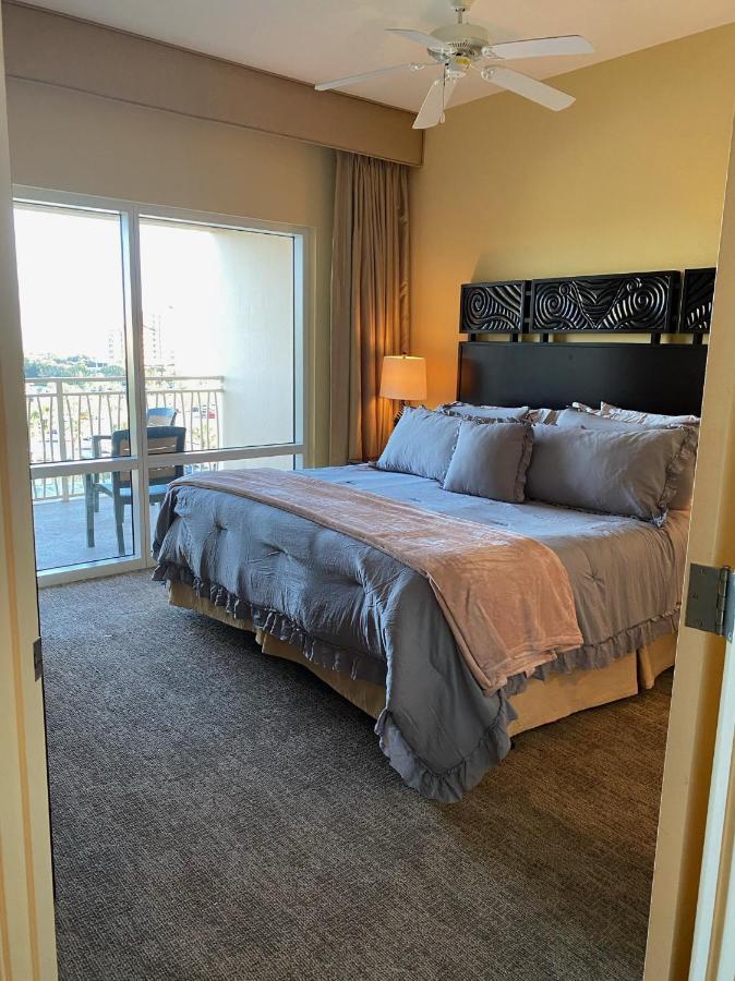 Ocean View Luxurious Condo-Best Location + Balcony Destin Exterior photo